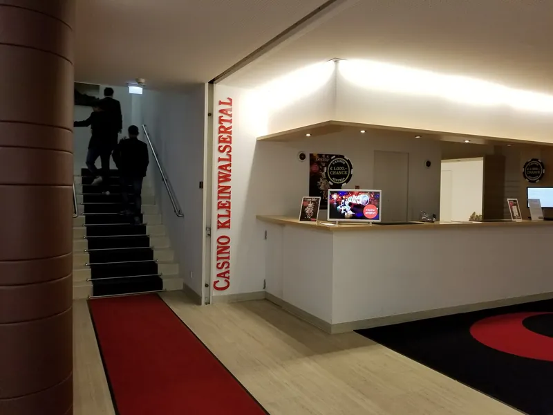 Empfangsbereich im Casino Kleinwalsertal