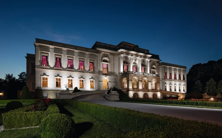 Casino Salzburg bei Nacht