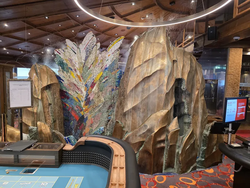 Dekorative Wandgestaltung im Casino Seefeld