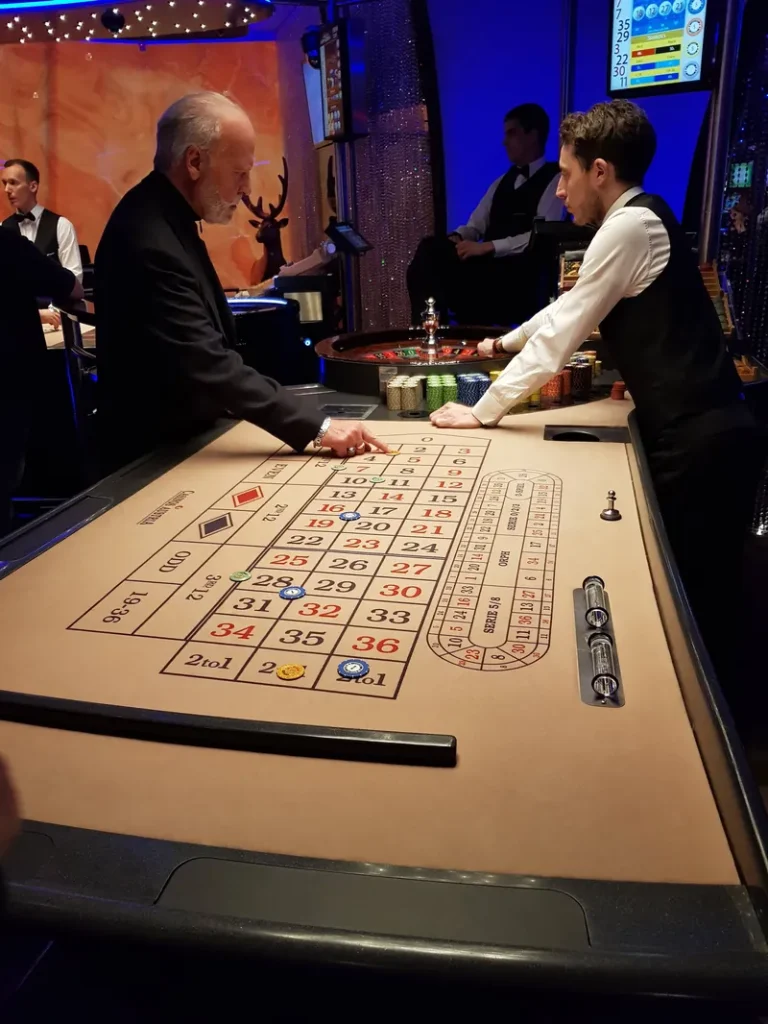 Roulette im Casino Zell am See mit Croupiers